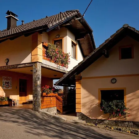 Tourist Farm Skrbina *